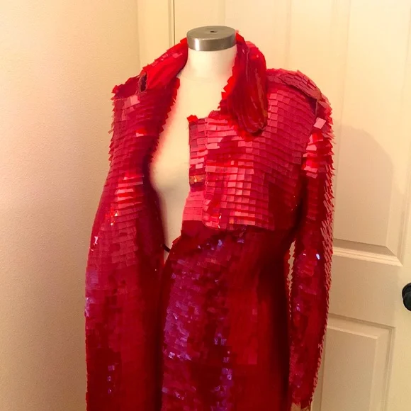 Christian Lacroix handmade red sequence and organza coat* - Picture 5 of 9